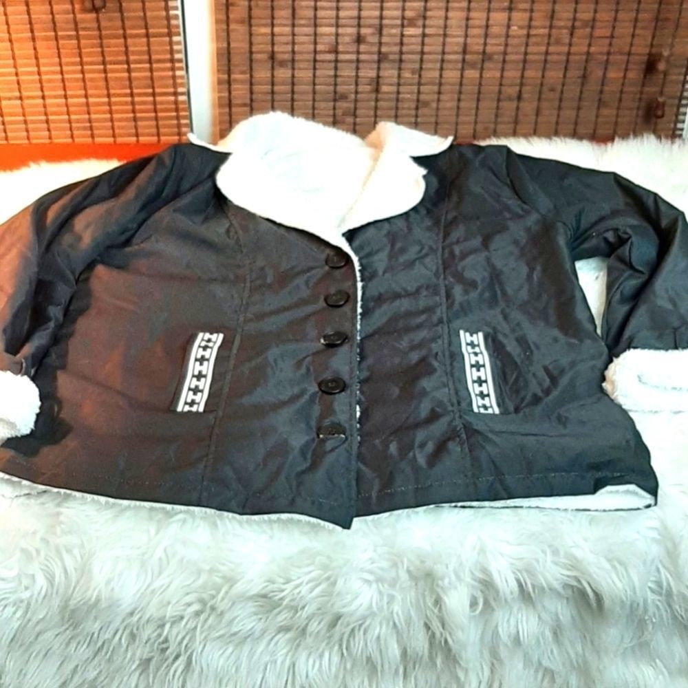 Woman's Black  ‎ Button New Fleece Inside Jacket M